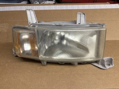 2004-2006 Scion XB 乘客右灯 — 第 1/4 张图片