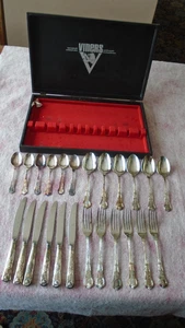 VINTAGE CUTLERY BOXED  SET VINERS KINGS PATTERN KOREA STAINLESS SILVER PLATED - Picture 1 of 7