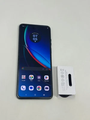 Motorola Razr+ 2023 (XT2321-1) - 256GB Factory Unlocked Infinite Black - Fair - Image 1 of 4