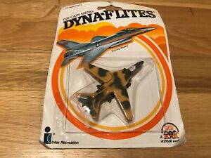 Zee toys dyna-flites die cast metal airplane from 1982 sealed  pack 29360