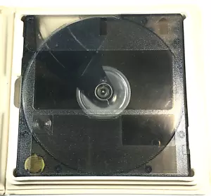 SyQuest Technology SQ800 5.25" Removable 88 MB Hard Disk Cartridge w/ Case - Picture 1 of 3