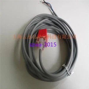 1pcs Used FOTEK proximity switch PL-05N(3M) - Picture 1 of 2