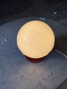 LAMPADA DA TAVOLO SCRIVANIA COMODINO DESIGN VINTAGE IN METALLO VETRO - Foto 1 di 11