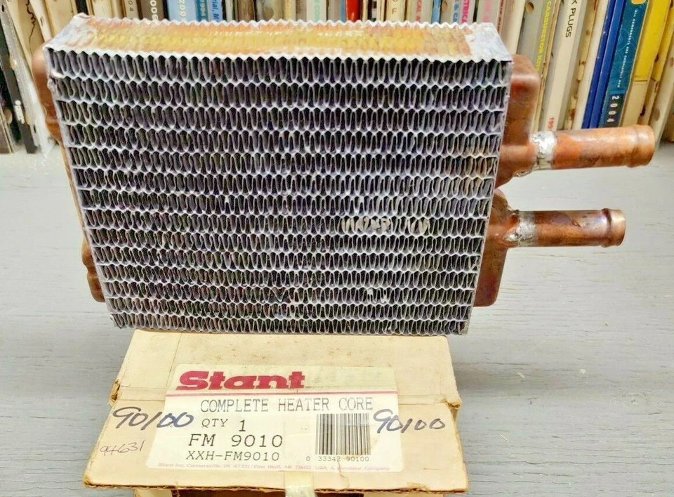 1981 Ford Escort Mercury Lynx sem aquecedor A/C Core Stant #: FM-9010 - Imagem 1 de 1