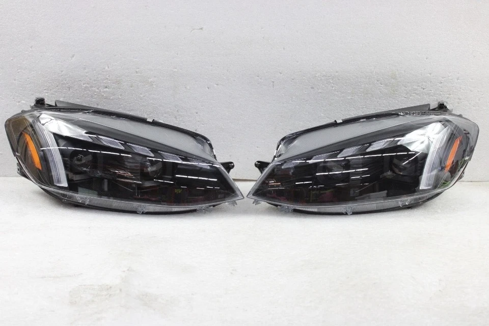 FITS 2018-2021 Volkwagen Golf LED Module Headlights w/Switchback Greeting Lamps Foto 1 de 1