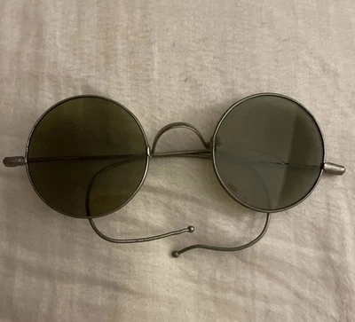 Gafas de sol victorianas vintage ~ marcos de alambre plateado Foto 1 de 4