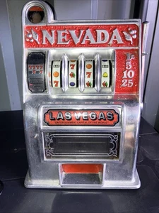 Nevada, Las Vegas Spielautomat Gusseisen Bank - Bild 1 von 4