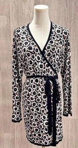 Diane Von Furstenberg Long Sleeve V-Neck Neutral Sweater Women Size XXL - Picture 1 of 4