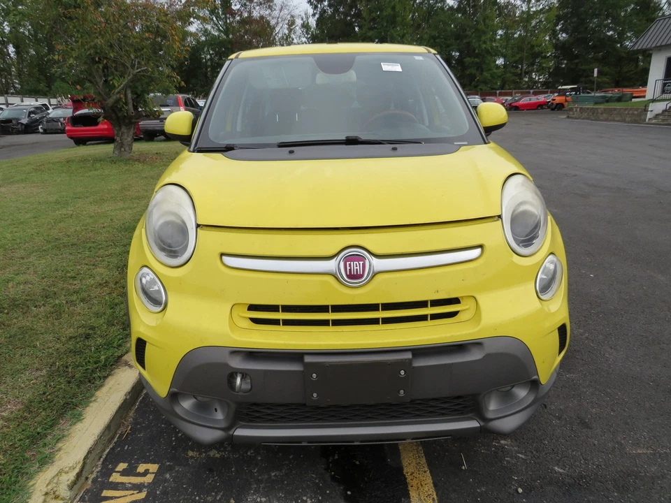 2014 Fiat 500 Wiper Motor-windshield (includes Linkage) OEM 4L01955023D - Image 1 of 4