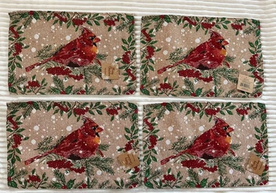 4 件套全新带标签红衣主教挂毯红衣主教 Placemats Bird Pine Branches 圣诞节 — 第 1/4 张图片