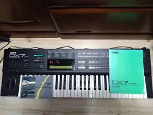 YAMAHA DX7IID Synthesizer 61-Key With FC4A Pedal As-Is From Japan Free Shipping - Picture 1 of 16
