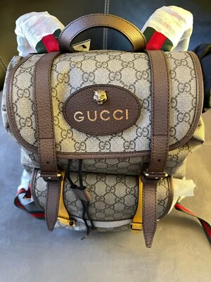 Mochila Gucci Courrier macia GG revestida de lona grande - Imagem 1 de 4