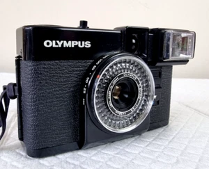 Olympus PEN EF D.ZUIKO f28mm f3.5 Half Frame Film Made In JAPAN VGC - Picture 1 of 9