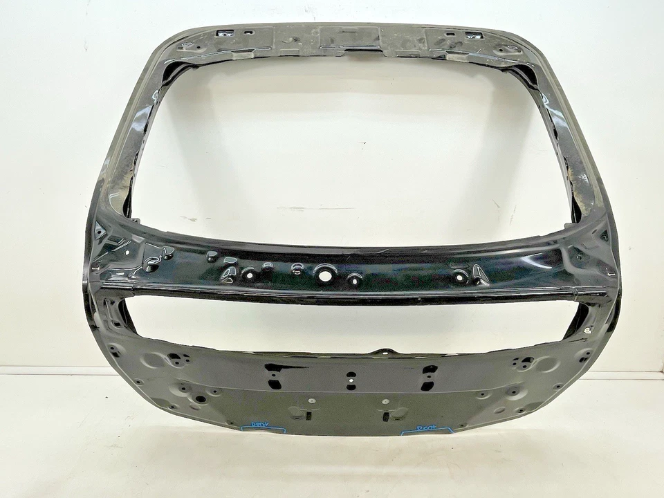 Toyota Prius 2016-2020 puerta trasera puerta levadiza maletero ¡OEM!!DENTS!! Foto 1 de 4