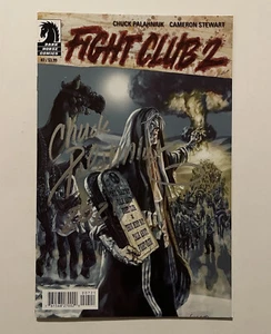 CHUCK PALAHNIUK SIGNED FIGHT CLUB 3 COMIC BOOK RARE - Picture 1 of 2