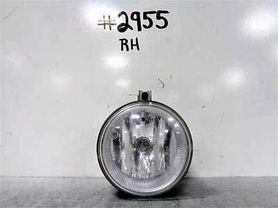 2010 DODGE AVENGER PASSENGER SIDE FOG LAMP ASSEMBLY BUMPER MOUNTED - Image 1 of 4