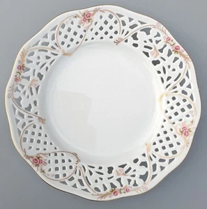 Oscar de la Renta Rosenteller Salat Dessert weiß Flora, W. Germany Netz - Bild 1 von 4