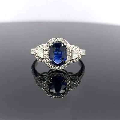 Anillo de compromiso de oro blanco de 14 quilates de 1,50 quilates con diamantes y zafiros azules $3500 al por menor Foto 1 de 4