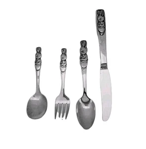 Vtg Oneida Community PETER RABBIT Flatware 4 Pc Baby Youth Child Set Stainless - Picture 1 of 9