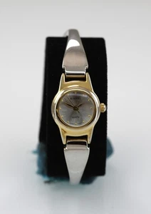 Rumours Orologio Donna Acciaio Inox Oro Argento Acqua Res Batteria Bianco Quarzo - Foto 1 di 6