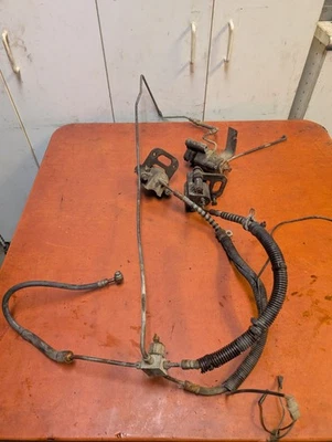 1995 96 97 98 Polaris Xplorer Sportsman 300 400 OEM Front & Rear Brake Caliper  - Image 1 of 4