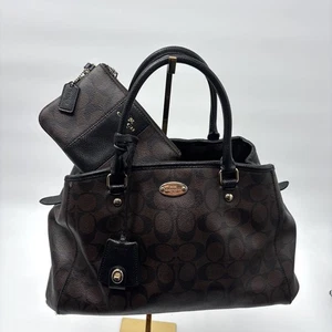 COACH Margot Carryall bag Brown/Black Signature. No strap- inc. wristlet. Read - Picture 1 of 24