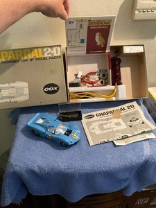 COX CHAPARRAL 2-D JIM HALL AUTHORIZED 1:24 GT MODEL RACER SLOT CAR SIDEWINDER - Picture 1 of 23