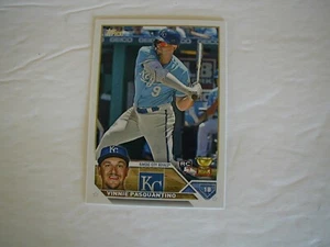2023 TOPPS VINNIE PASQUANTINO ROOKIE CARD #302 KANSAS CITY ROYALS RC - Picture 1 of 2