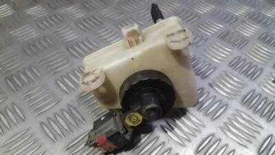 Ford Focus 1998 Brake Master Cylinder Reservoir 98AB2C217AC, 98AB- #391237-56 - Image 1 of 4