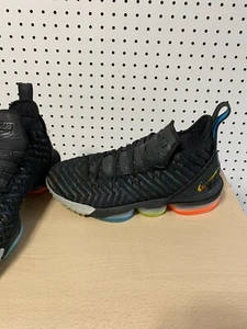 Herren Nike LeBron 16 Basketballschuhe - Größe 8 - A02588-004 - Bild 1 von 7