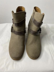 SOFFT Eurosoft  Size 9 Women's Tan Brown Bootie Ankle Boots Western Cowgirl - Picture 1 of 7