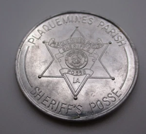 Moneda de plástico de colección 1976 Mardi Gras Plaquemines Parroquia Sheriff's Posse - Imagen 1 de 4