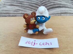 figurine SCHTROUMPF 161J : bébé + peluche ourson teddy-bear -China 1984 Schleich