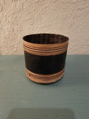 复古 20 世纪 60 年代 Laquered Ratan Betel 盒子,装饰良好 — 第 1/4 张图片