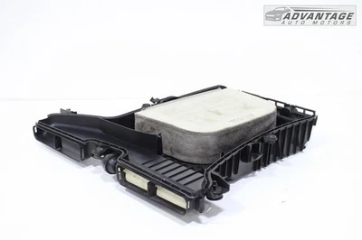 AUDI Q7 QUATTRO 2017-2019 4M 3,0 L V6 motor filtro de aire caja de filtro de admisión OEM Foto 1 de 4