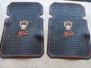 Vintage Plasticolor Taz Looney Tunes From 1992 Two Front Rubber Floor Mats - Picture 1 of 8