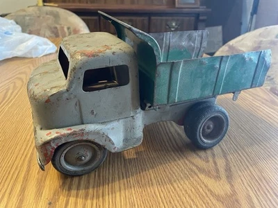 Игрушка-самосвал Mound Metalcraft 1953 Tonka Toys красно-зеленая прессованная сталь, No180 - Изображение 1 из 4