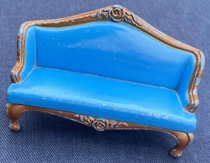 Sofá de metal pintado marrón azul casa de muñecas Mattel vintage 1980 envío gratuito - Imagen 1 de 10