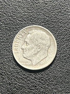 1947 P Roosevelt Silver Dime No Mint Mark Philadelphia Mint Circulated - Picture 1 of 2