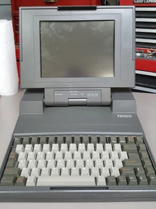 Vintage Toshiba T3100 PA7037U Laptop Computer - Picture 1 of 10