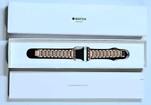 Apple Watch Series 3 38mm Space Grau Aluminium Box & Einsatz mit Sport & Pink Armbändern - Bild 1 von 3