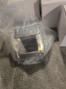 Bobrick Classic Single Robe Hook-Bright Bright Polished Stainless Steel - Bild 1 von 2