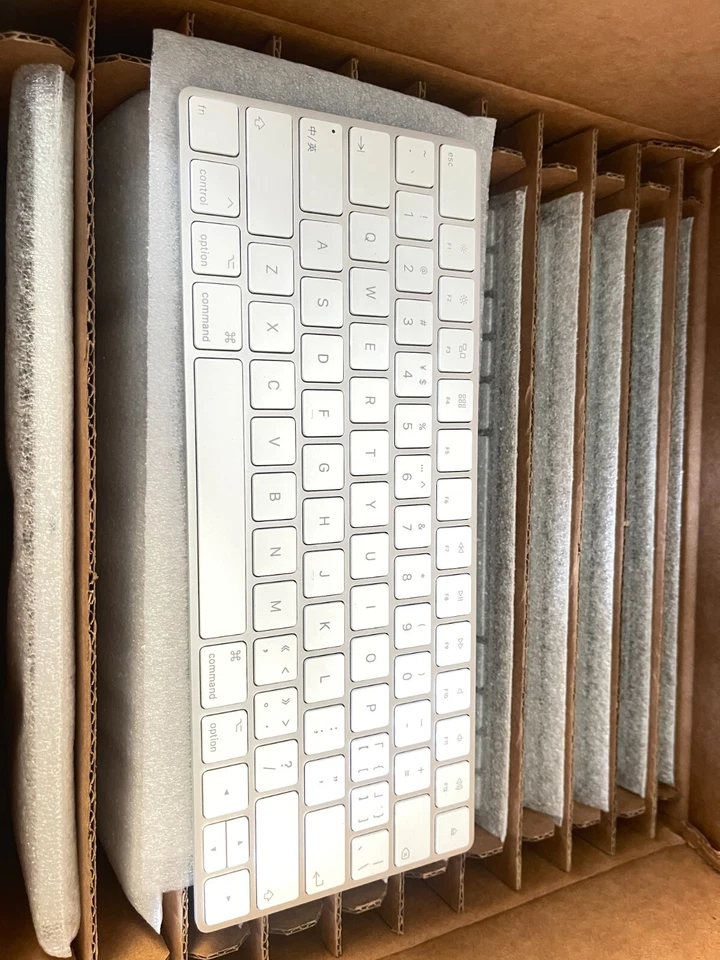 Apple Magic Keyboard Type - C to Lightning - Brand new - No Box - Image 1 of 2