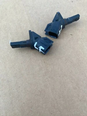 2016 FORD C-MAX PREMIUM 2.0 L RIGHT & LEFT FRONT ABS WHEEL SPEED SENSOR OEM 42K - Image 1 of 4