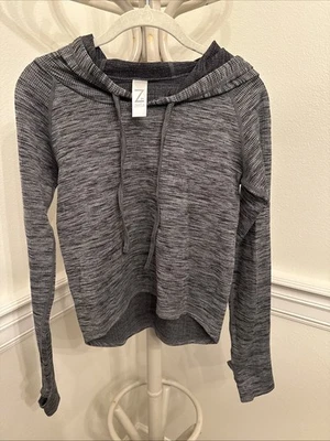Z By Zella Women’s  Cropped Hoodie Drawstring Athletic Sweatshirt Grey Medium - Image 1 of 4