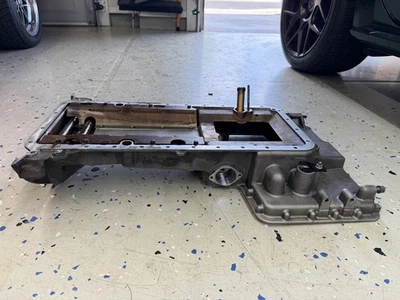 Оригинальный верхний масляный поддон двигателя V8 для BMW E39 M5/M S62 5,0 л 2000–2003 годов выпуска - Изображение 1 из 4