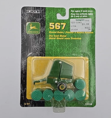Ertl 2002 John Deere 1/64 Die Cast Round Baler 567 w/ Bales #15318 *NEW* - Image 1 of 4
