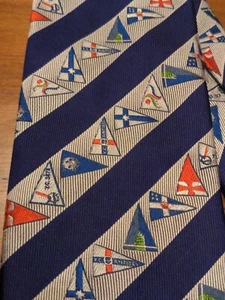 LOUIS VUITTON AMERICAS CUP Flag Logo Stripe Pattern 100% Silk Tie Cravatte Italy - Picture 1 of 8