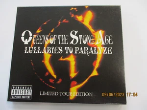QUEENS OF THE STONE AGE - LULLABIES TO PARALYZE TOUR ED. - 2CD NEAR MINT 2005 - Foto 1 di 2