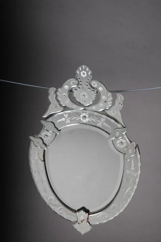 Polished Round Venetian Leather Pompom Wall Mirror, 20. Century Cover